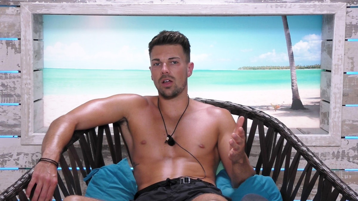 Love Island's Adam Collard posts completely nude photo of himself